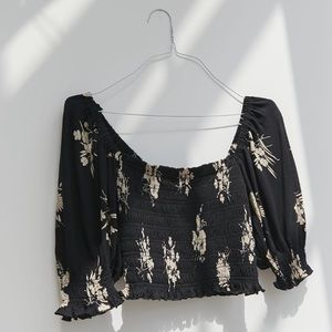 NWT Urban Outfitters Top Floral Crop reformation ribbed y2k stretchy black